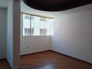 Venta Departamento 79.87M2 en el Sector Las Casas.