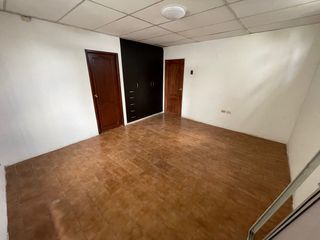Foto 7 de Alquiler de departamento de 4 dormitorios en Kennedy norte