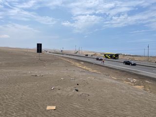 Foto 5 de Venta de Terreno con potencial de desarrollo Distrito de Asia Km 116
