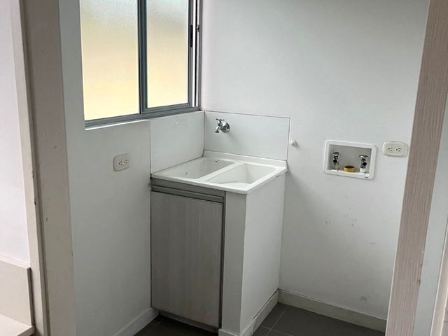 Vendo apartamento en el Poblado - Castropol cerca al Mall Palma grande