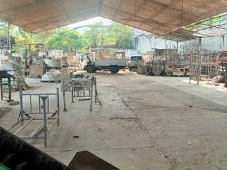 Foto 1 de Alquiler de bodega 400m2 con energia trifasica en via a Daule, zona de alto impacto