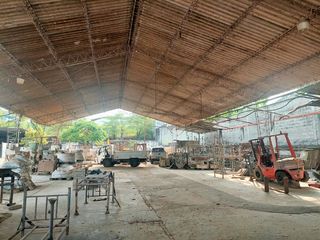 Foto 2 de Alquiler de bodega 400m2 con energia trifasica en via a Daule, zona de alto impacto
