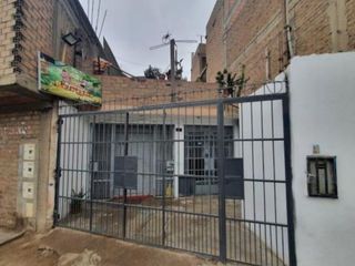 Foto 1 de SE VENDE LOCALES COMERCIALES  160 M2 SAN MARTIN DE PORRES, PRECIO NEGOCIABLE
