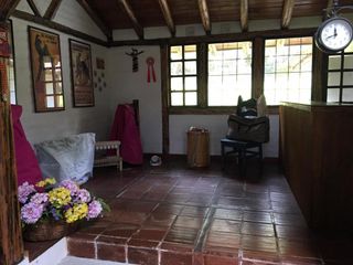 Foto 17 de HERMOSA QUINTA EN CHECA