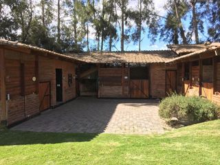 Foto 25 de HERMOSA QUINTA EN CHECA