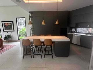 Foto 11 de Venta casa nueva moderna de lujo de una sola planta en Puembo