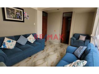Foto 4 de Vendo Duplex Con Terraza +Cochera En Urb. Esmeralda 118.39 M2 $ID 1052511