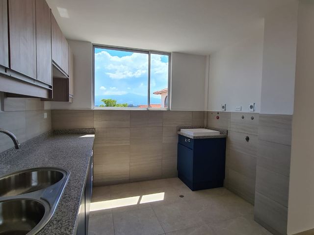 HERMOSO DEPARTAMENTO 3 DORMITORIOS EN ARMENIA 1
