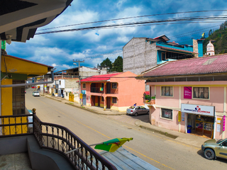 Casa de venta en Guachapala, Sector via Paute cuenca