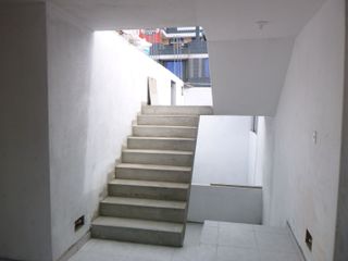 ALQUILER DE 400 m2, 3er PISO LOCAL ABIERTO LIBRE PARA REUNIONES SOCIALES…
