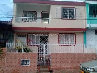Foto 1 de VENTA CASA ALARES FLORIDABLANCA