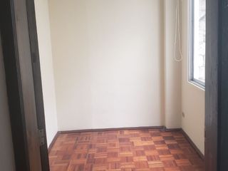 Versalles y Marchena, Santa Clara, Universidad Central, Departamento 3 dormitorios de venta. 170 m2.