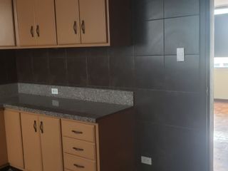 Versalles y Marchena, Santa Clara, Universidad Central, Departamento 3 dormitorios de venta. 170 m2.