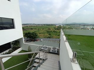 Foto 15 de Venta de Oficina de Estreno, Edificio Titanium, Samborondón-Aurora