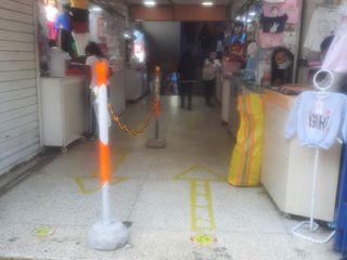 Foto 2 de STAND EN VENTA GALERIA VENERO – GAMARRA 4TO. PISO