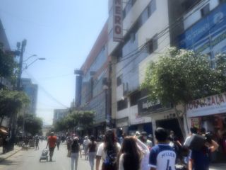 Foto 1 de STAND EN VENTA GALERIA VENERO – GAMARRA 4TO. PISO