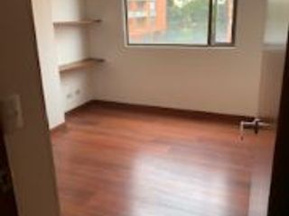 Arriendo apartamento en Colina Campestre