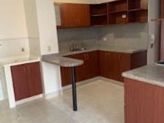 Arriendo apartamento en Colina Campestre