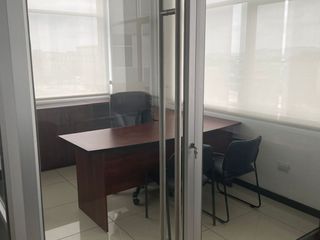 Oficina de Venta en Edificio Xima