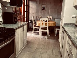 Foto 5 de VENTA DE ACOGEDOR DEPARTAMENTO RENOVADO EN BARRANCO