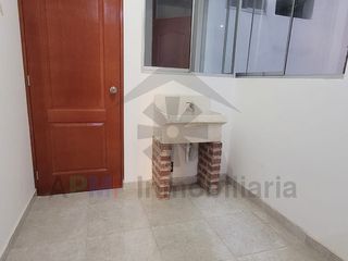 ALQUILER DE DEPARTAMENTO EN SEGUNDO PISO EN AVENIDA COLECTORA - CHICLAYO