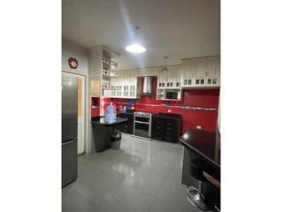 Foto 5 de ¡Hermosa Casa En Venta En La Urbanizacion Campo Real!