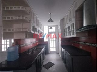 Foto 6 de ¡Hermosa Casa En Venta En La Urbanizacion Campo Real!