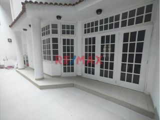 Foto 16 de ¡Hermosa Casa En Venta En La Urbanizacion Campo Real!