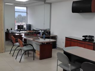 Venta oficina Comercial Amoblada San Rafael Business Center