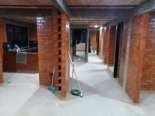 Foto 2 de Venta de Lote con Vivienda de 3 Pisos en Parcelación El Cofre