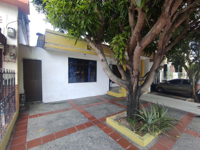 CASA PARA PROYECTO EN BELLA VISTA