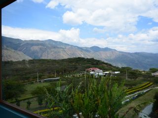 En Venta Quinta en comunidad privada en Yunguilla