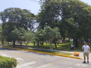 VIVE EN EXCELENTE DPTO FRENTE AL PARQUE