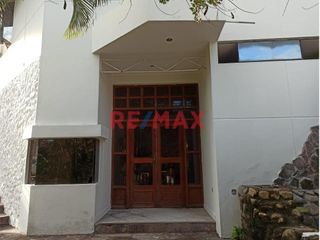 Foto 2 de Local En Venta Ex Discoteca Las Rocas - Tarapoto