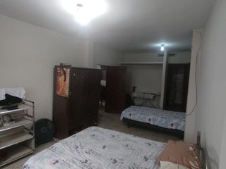 Foto 8 de CASA ESQUINERA EN VENTA