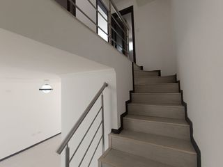 Foto 11 de Casa en venta - Ponceano Alto cerca al Supermaxi de la Real Audiencia