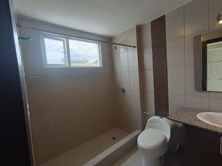 Foto 20 de Casa en venta - Ponceano Alto cerca al Supermaxi de la Real Audiencia