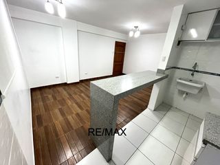 Foto 18 de Venta de Departamento en Jesús María - 4to Piso con Ascensor