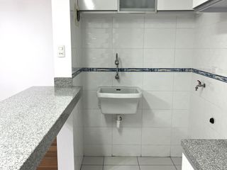 Foto 4 de Venta de Departamento en Jesús María - 4to Piso con Ascensor