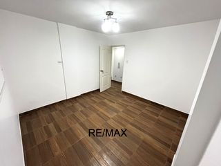 Foto 7 de Venta de Departamento en Jesús María - 4to Piso con Ascensor