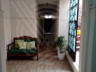 Foto 9 de SE VENDE EDIFICIO EN ZONA EXCLUSIVA DE CAMINOS DEL INCA