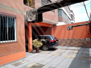 Foto 3 de SE VENDE EDIFICIO EN ZONA EXCLUSIVA DE CAMINOS DEL INCA