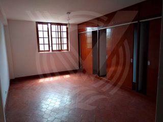 Foto 21 de SE VENDE EDIFICIO EN ZONA EXCLUSIVA DE CAMINOS DEL INCA
