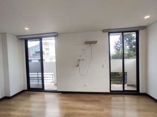 Venta apartamento moderno de 6 años de construido en Nicolás de Federman