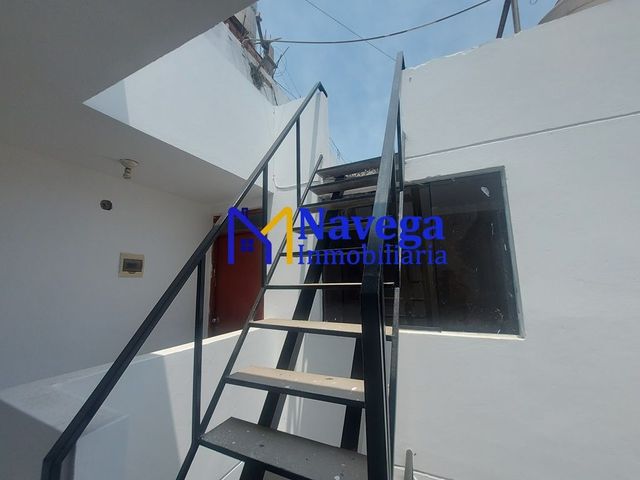 CASA EN ALQUILER DE 3 PISOS CERCA DEL OVALO HUANDOY EN SAN MARTIN DE PORRES