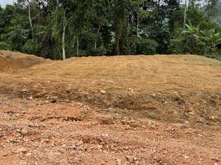 Terreno en venta en Pedro Vicente Maldonado, de 1000 m2, Ecuador