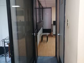 Foto 13 de OPORTUNIDAD ARRIENDO / VENTA PARA CONSULTORIOS MEDICOS O TAMBIEN PARA OFICINAS  170m2 SECTOR LA CAROLINA