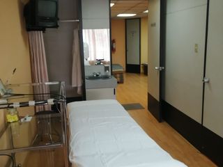 Foto 15 de OPORTUNIDAD ARRIENDO / VENTA PARA CONSULTORIOS MEDICOS O TAMBIEN PARA OFICINAS  170m2 SECTOR LA CAROLINA