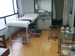 Foto 12 de OPORTUNIDAD ARRIENDO / VENTA PARA CONSULTORIOS MEDICOS O TAMBIEN PARA OFICINAS  170m2 SECTOR LA CAROLINA