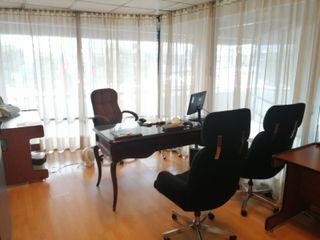 Foto 1 de OPORTUNIDAD ARRIENDO / VENTA PARA CONSULTORIOS MEDICOS O TAMBIEN PARA OFICINAS  170m2 SECTOR LA CAROLINA